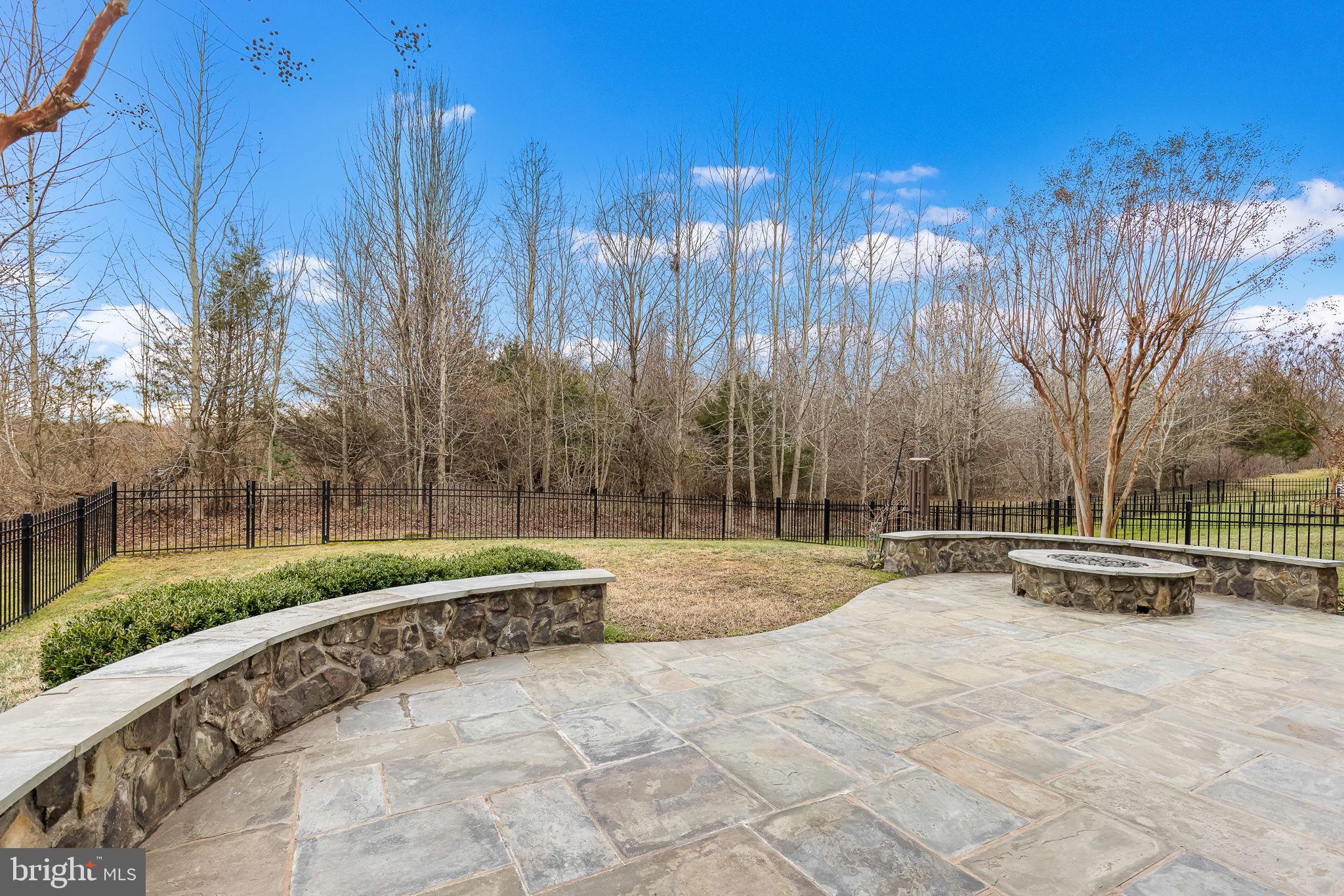 7310 LEES COMMAND BOULEVARD