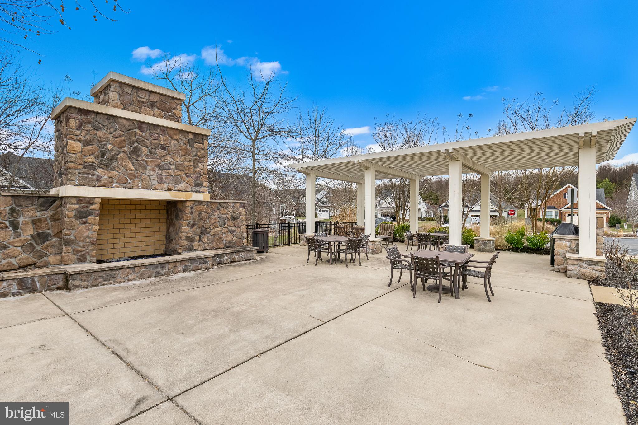 7310 LEES COMMAND BOULEVARD