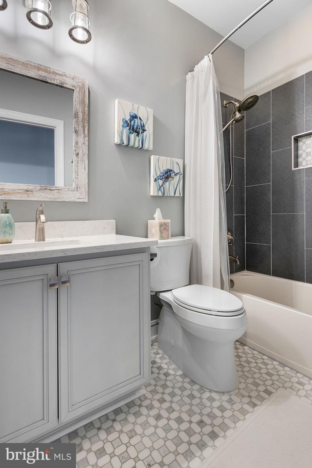 7310 LEES COMMAND BOULEVARD