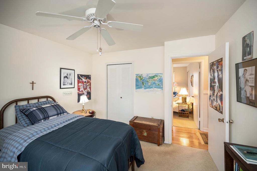 3529 WAVERLY DRIVE