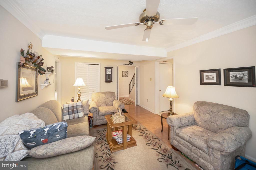 3529 WAVERLY DRIVE