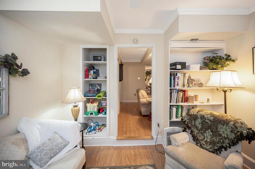 3529 WAVERLY DRIVE
