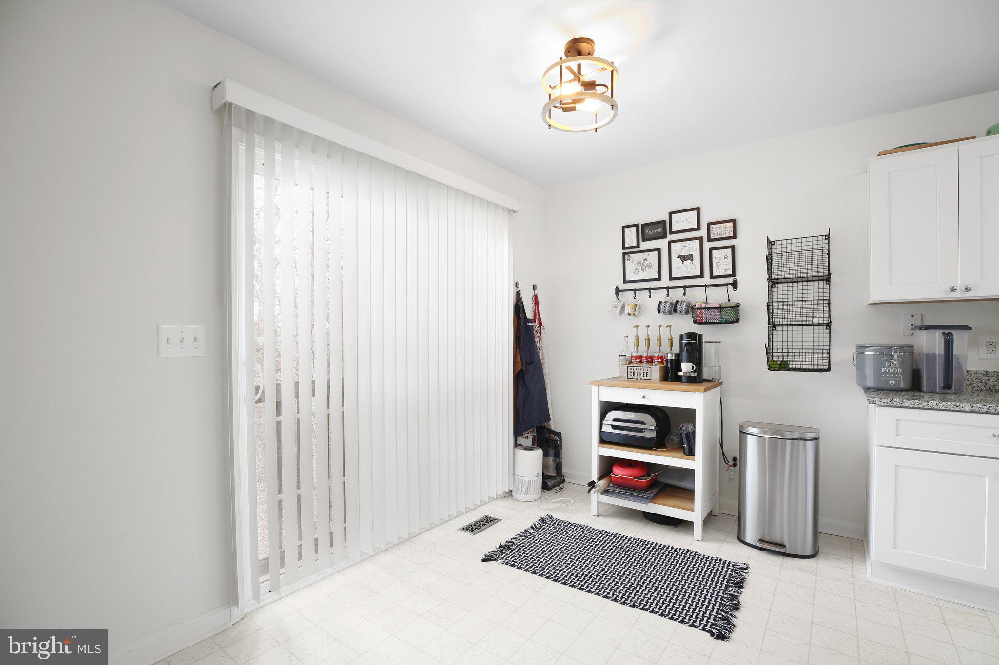 11201 STOCKADE DRIVE