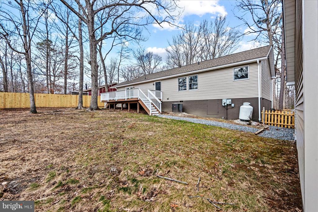 15002 Comfort Ln