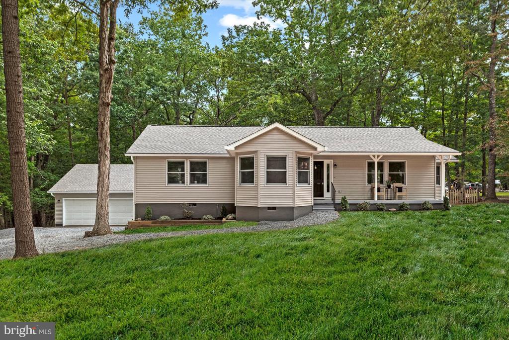 15002 Comfort Ln