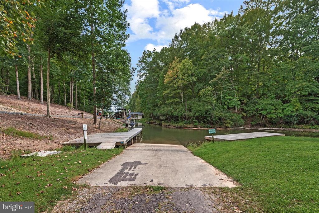 15002 Comfort Ln