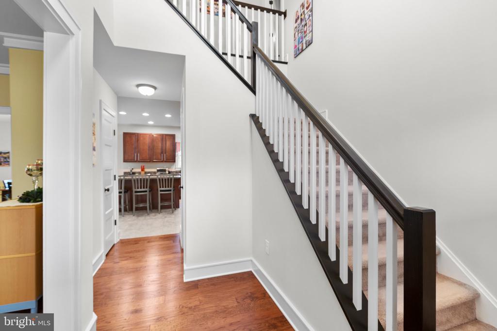9109 Winfield Ct