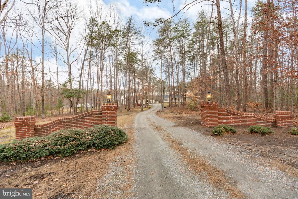 4210 Shepherds Rd