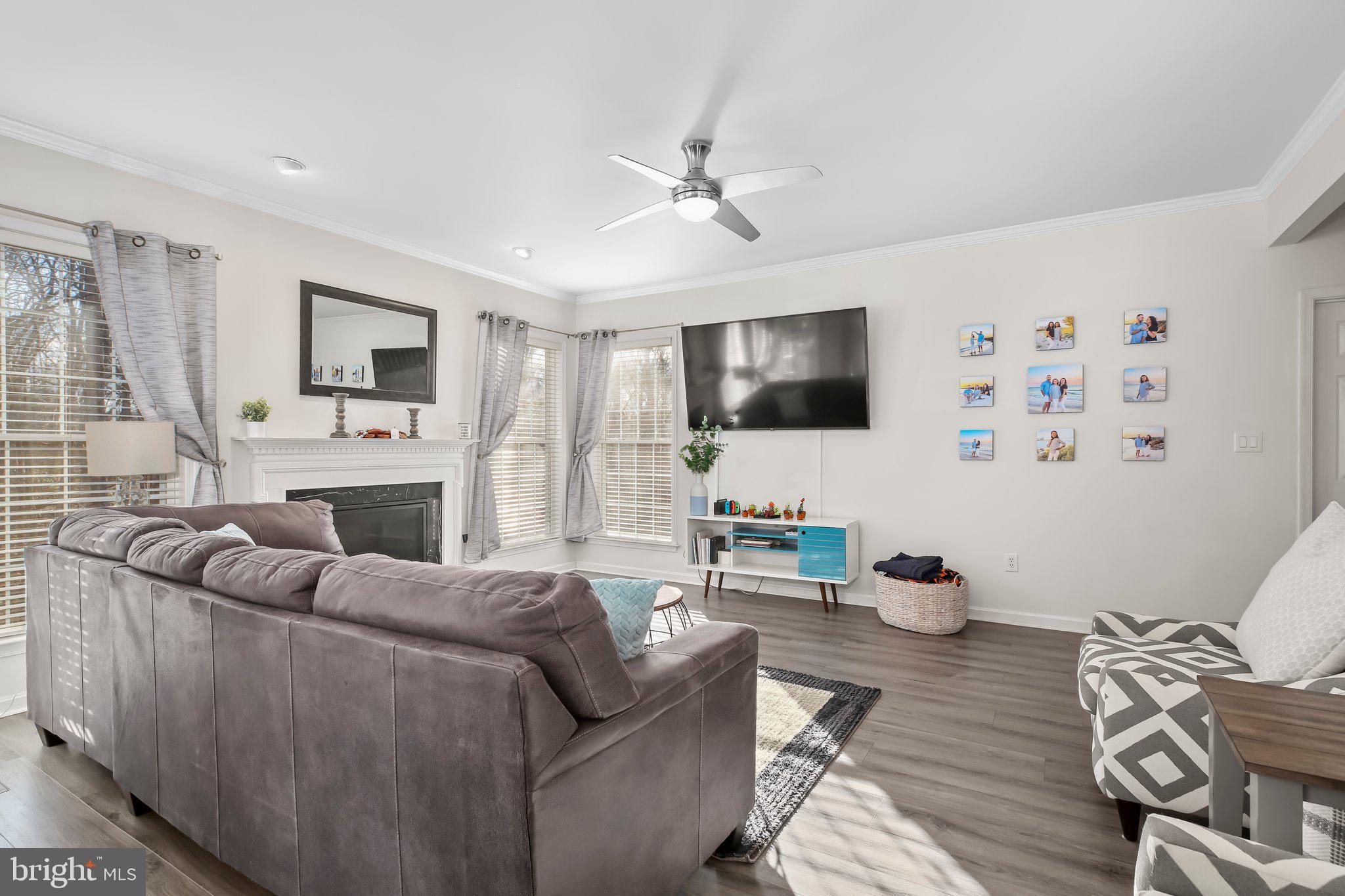 10108 Colechester St