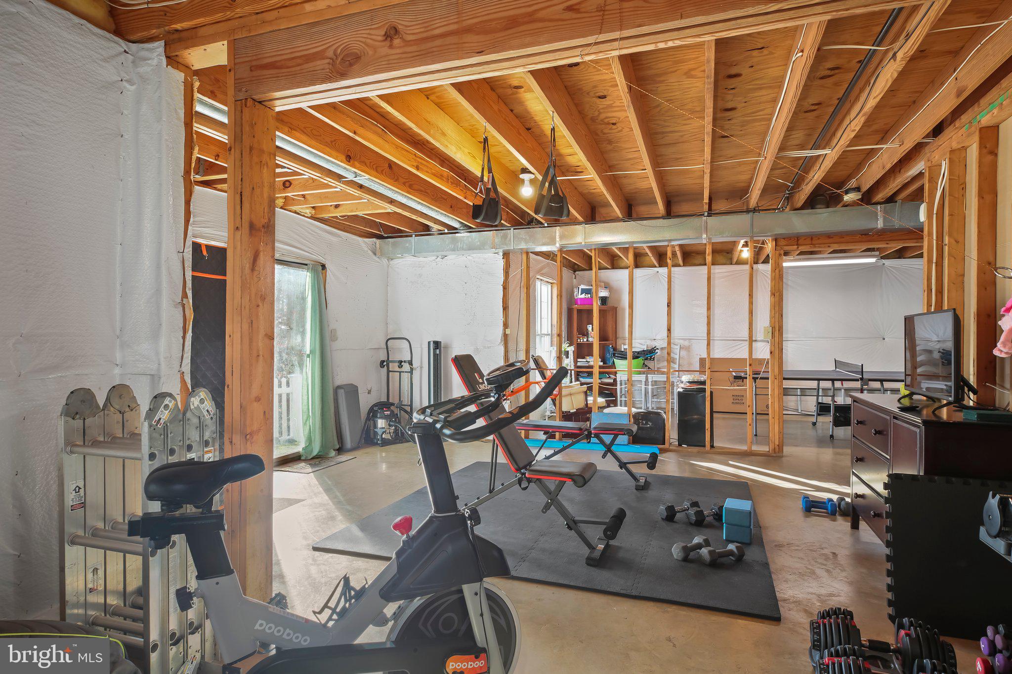 10108 Colechester St