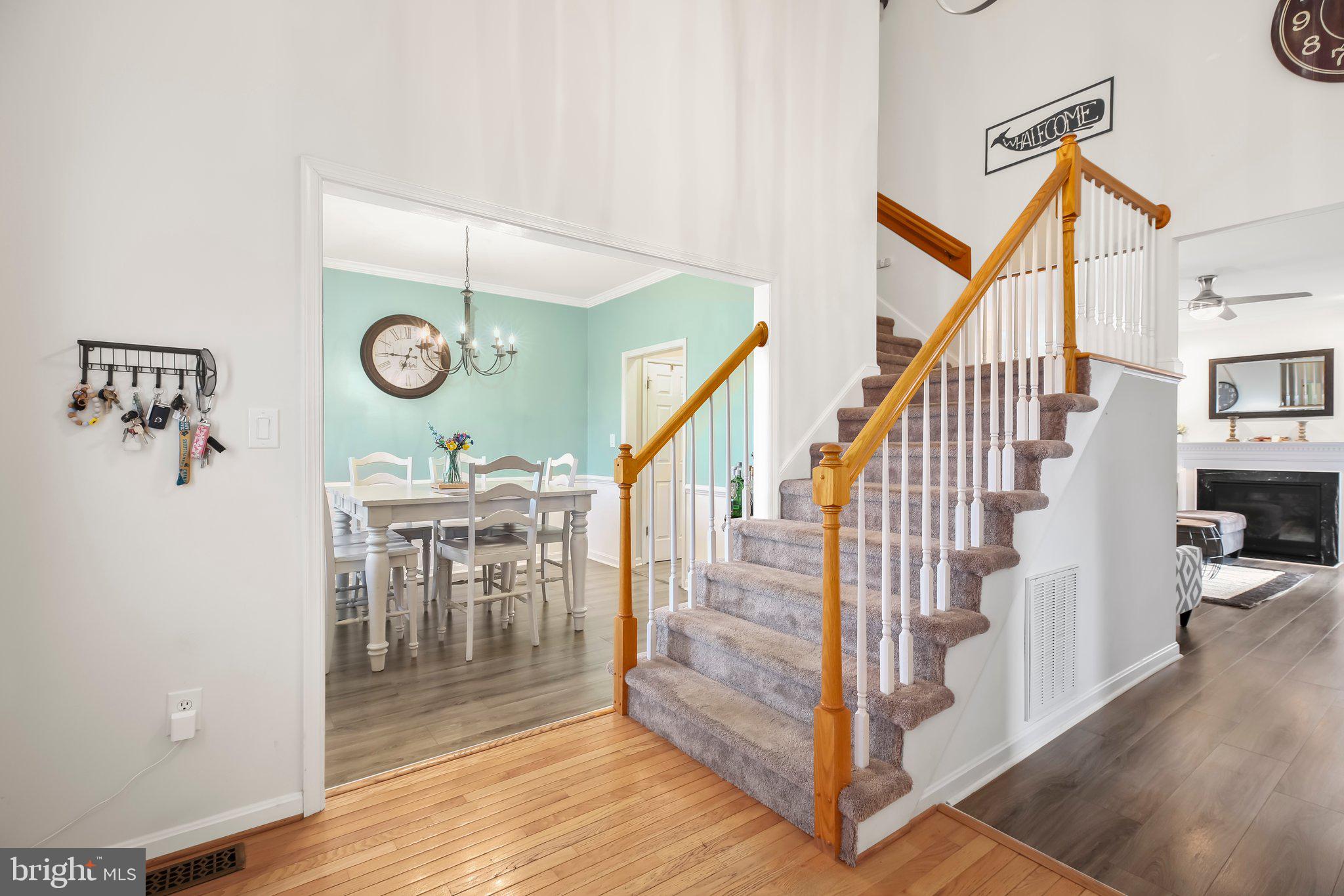 10108 Colechester St