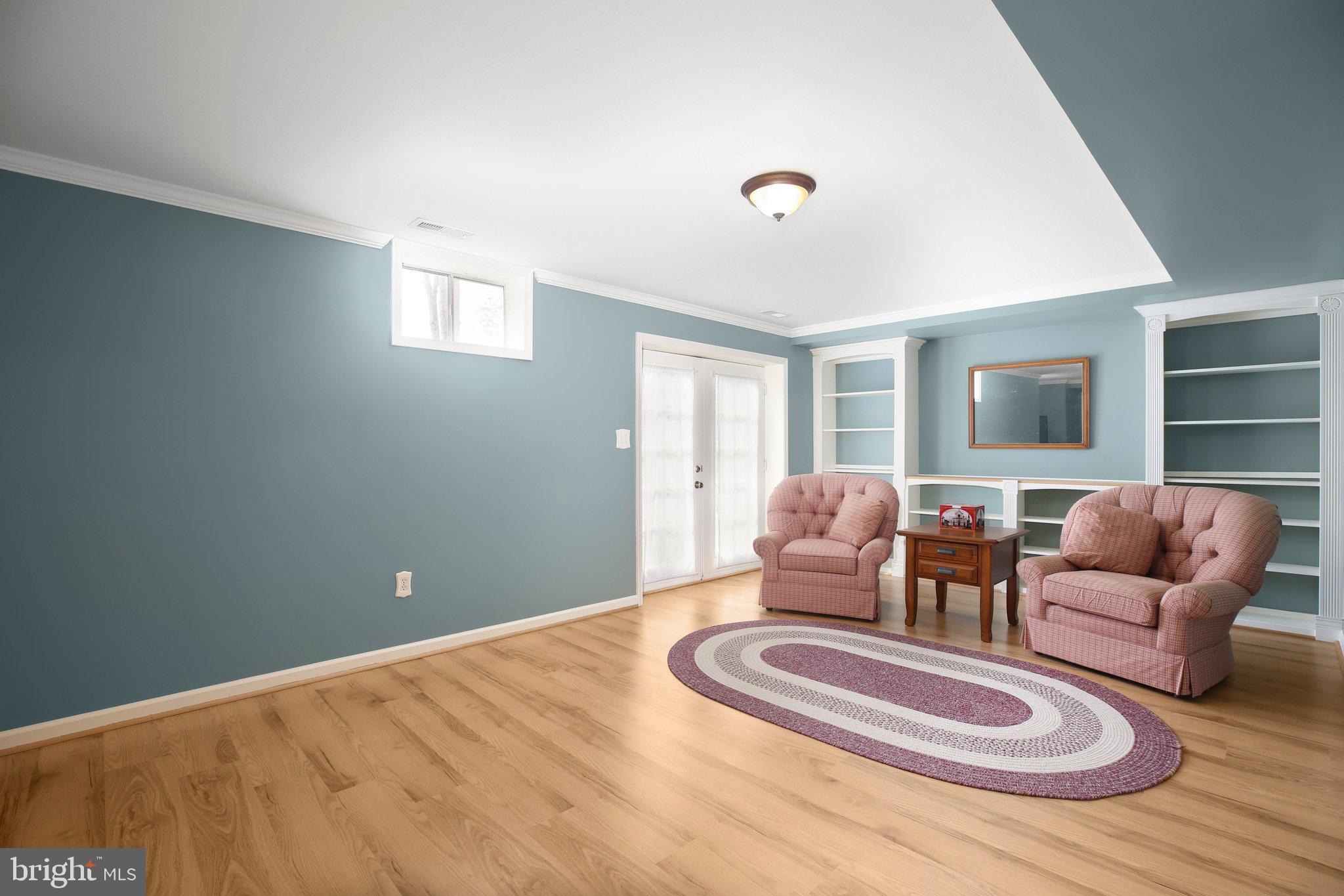 6122 N DANFORD STREET