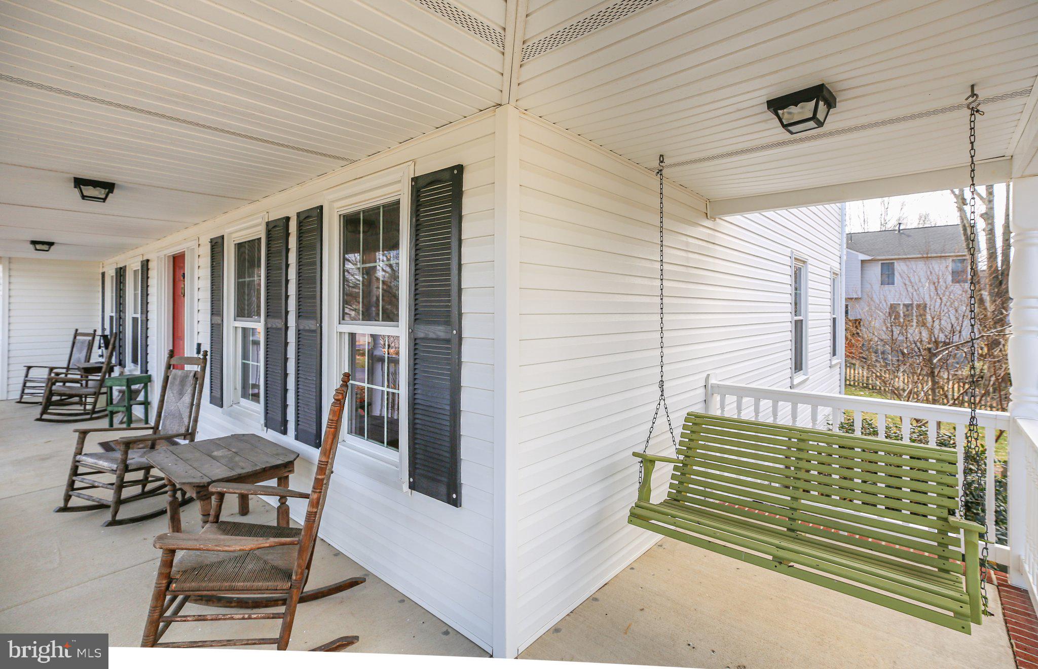 6122 N DANFORD STREET