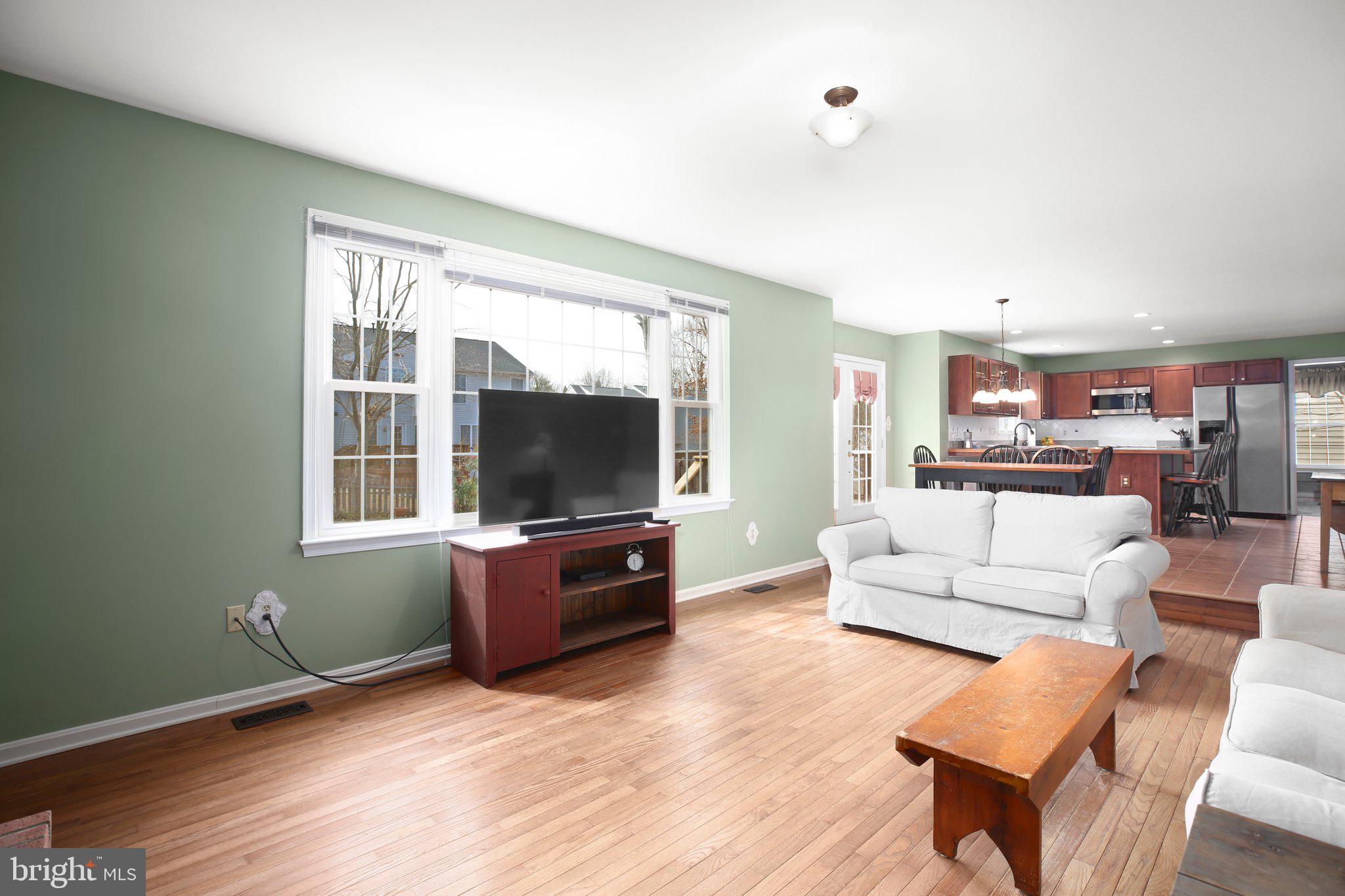 6122 N DANFORD STREET