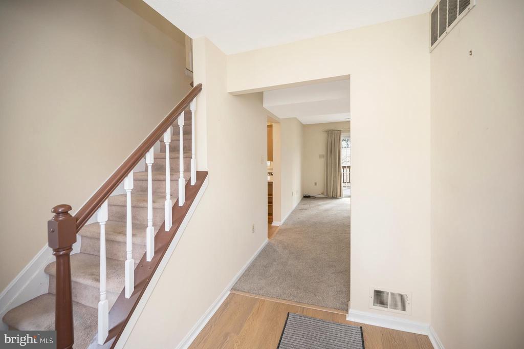 3316 WAVERLY DRIVE
