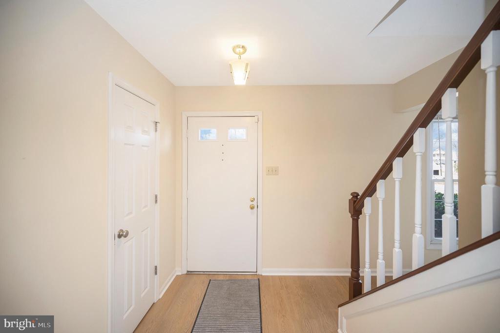 3316 WAVERLY DRIVE