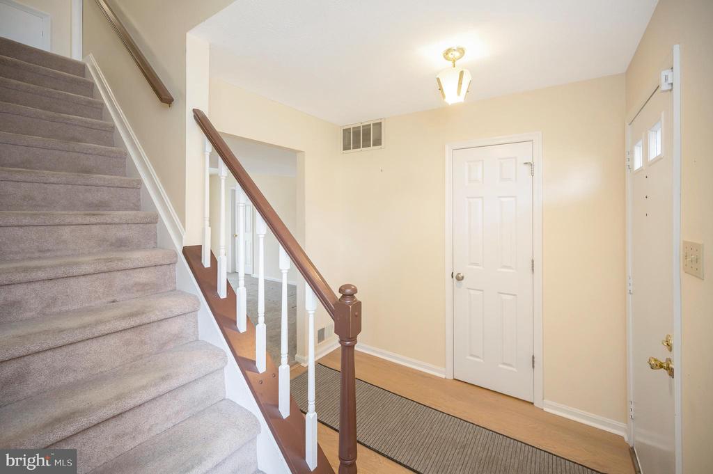3316 WAVERLY DRIVE