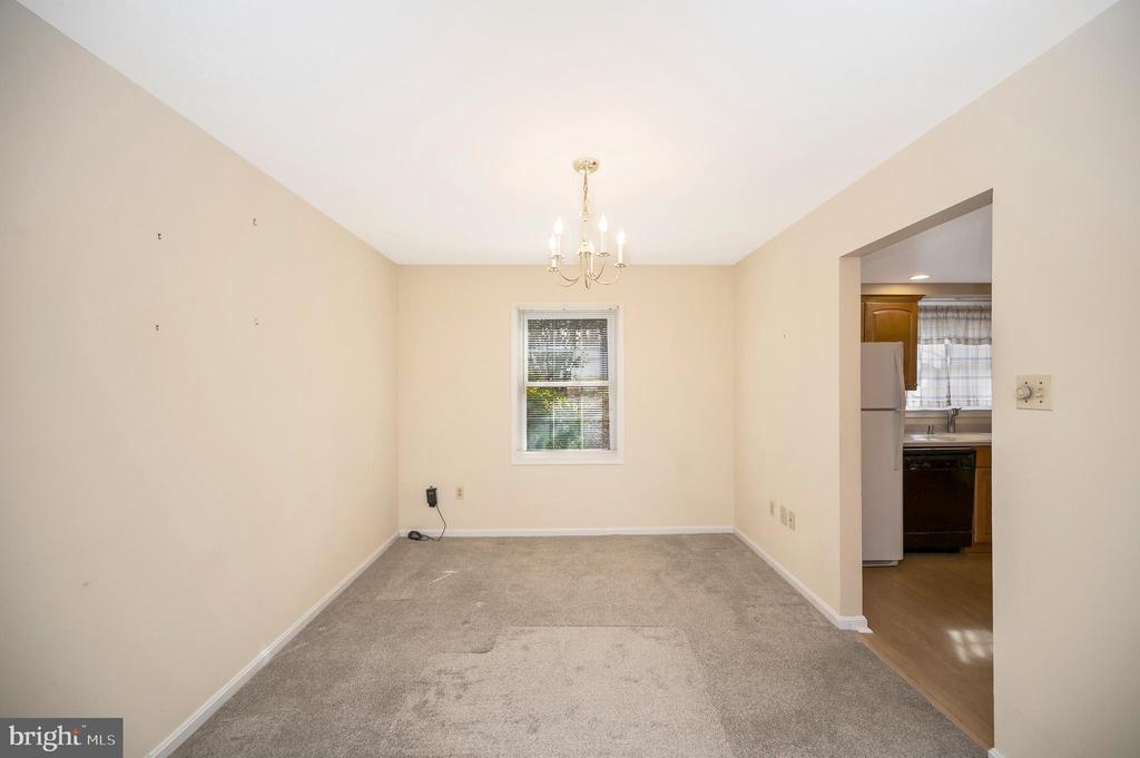 3316 WAVERLY DRIVE