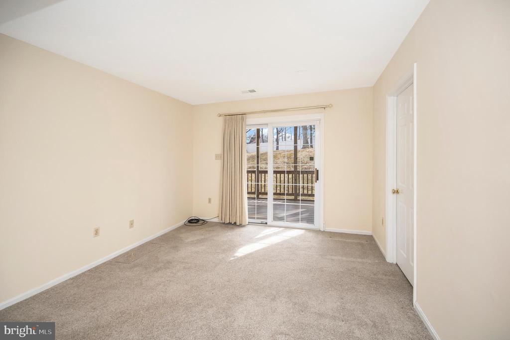 3316 WAVERLY DRIVE