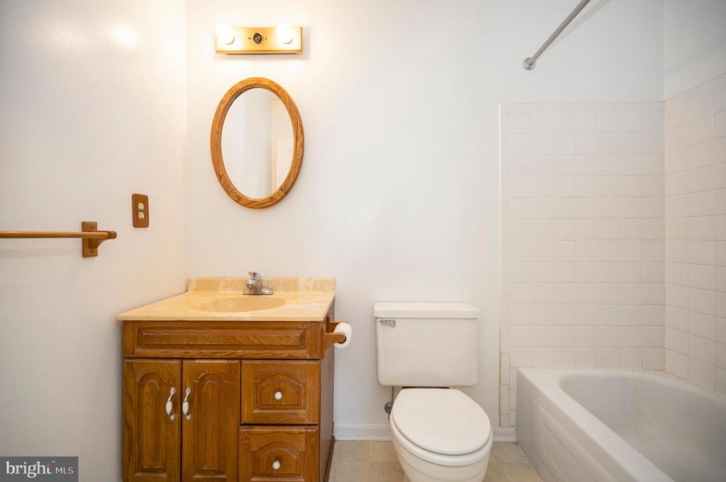 3316 WAVERLY DRIVE