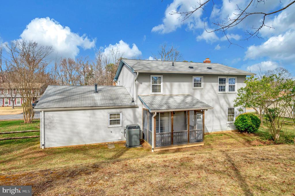 3316 WAVERLY DRIVE