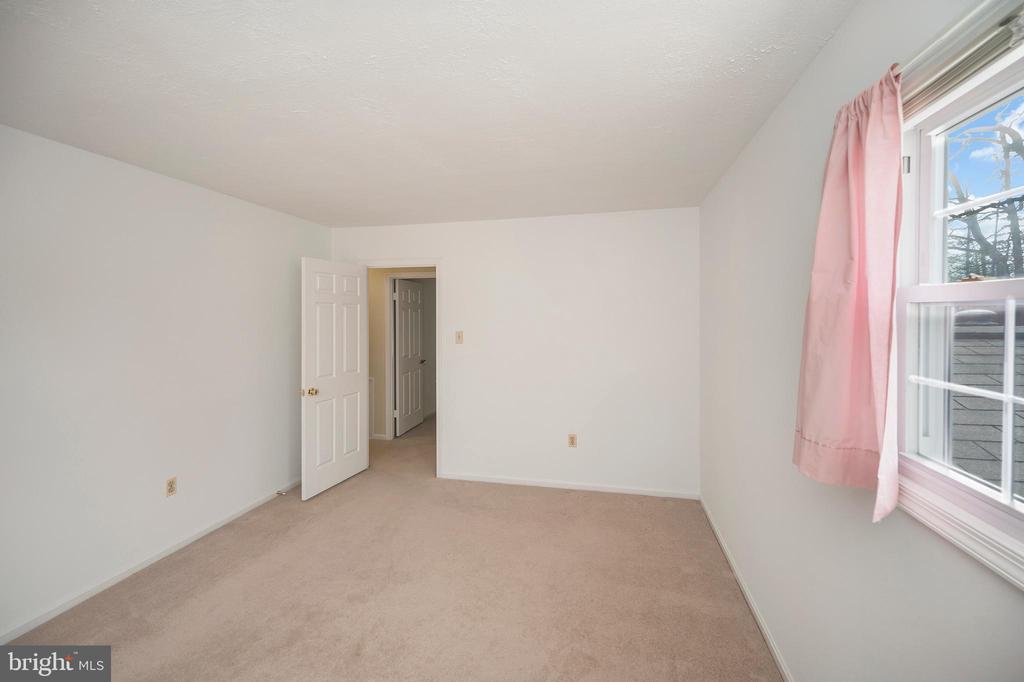3316 WAVERLY DRIVE