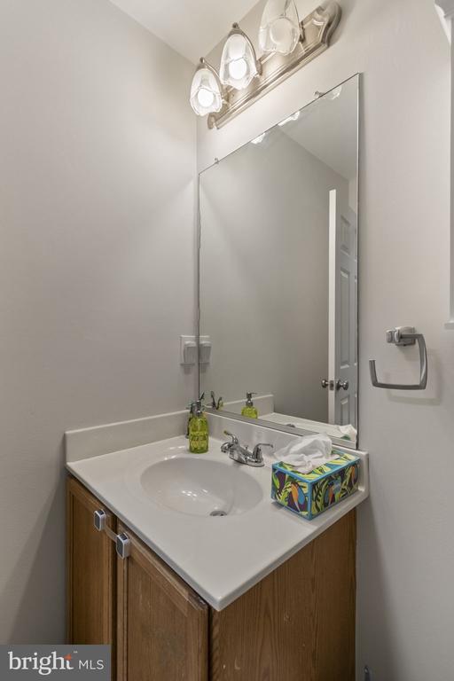 4107 Lancaster Ring Rd