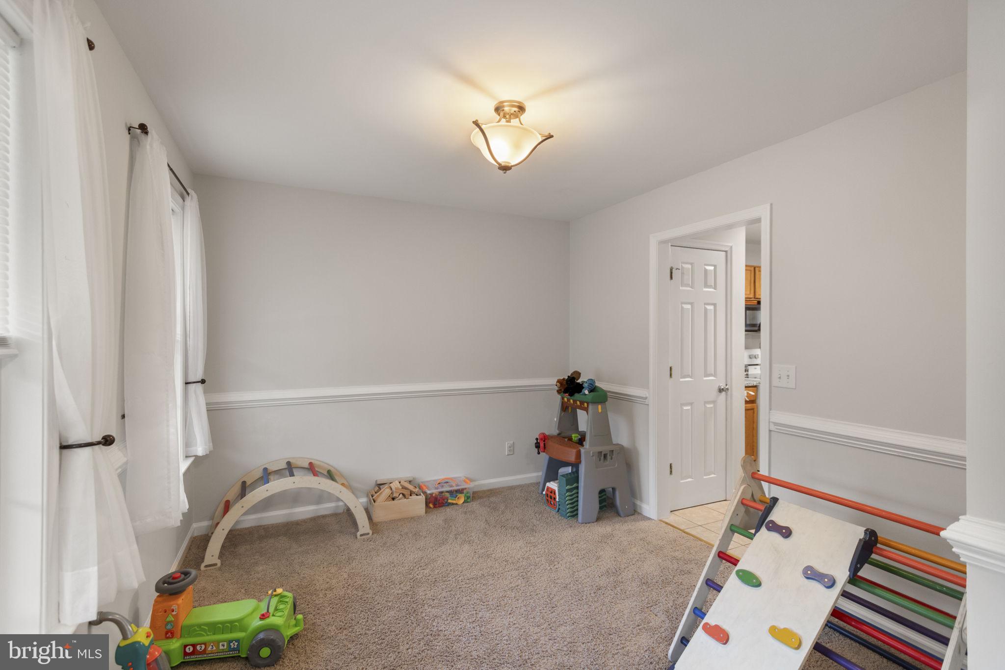 4107 Lancaster Ring Rd