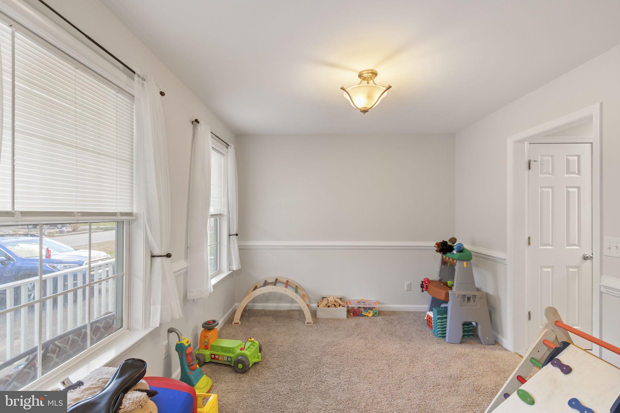 4107 Lancaster Ring Rd