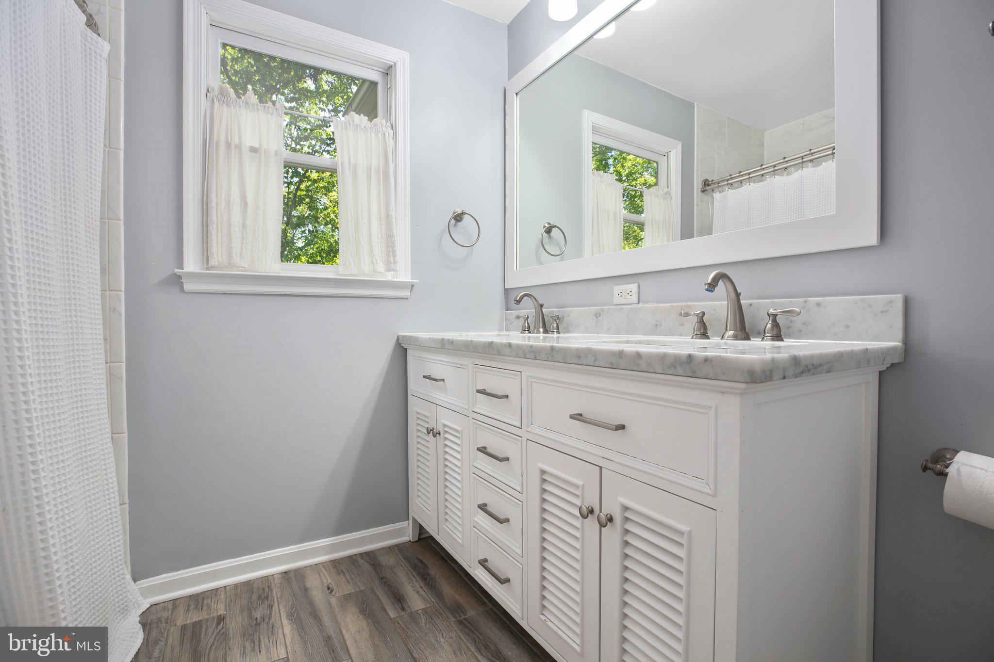 9711 Gunston Hall Rd