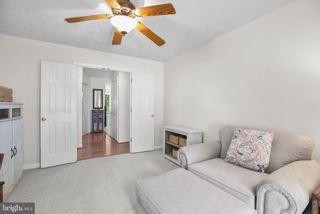 9711 Gunston Hall Rd