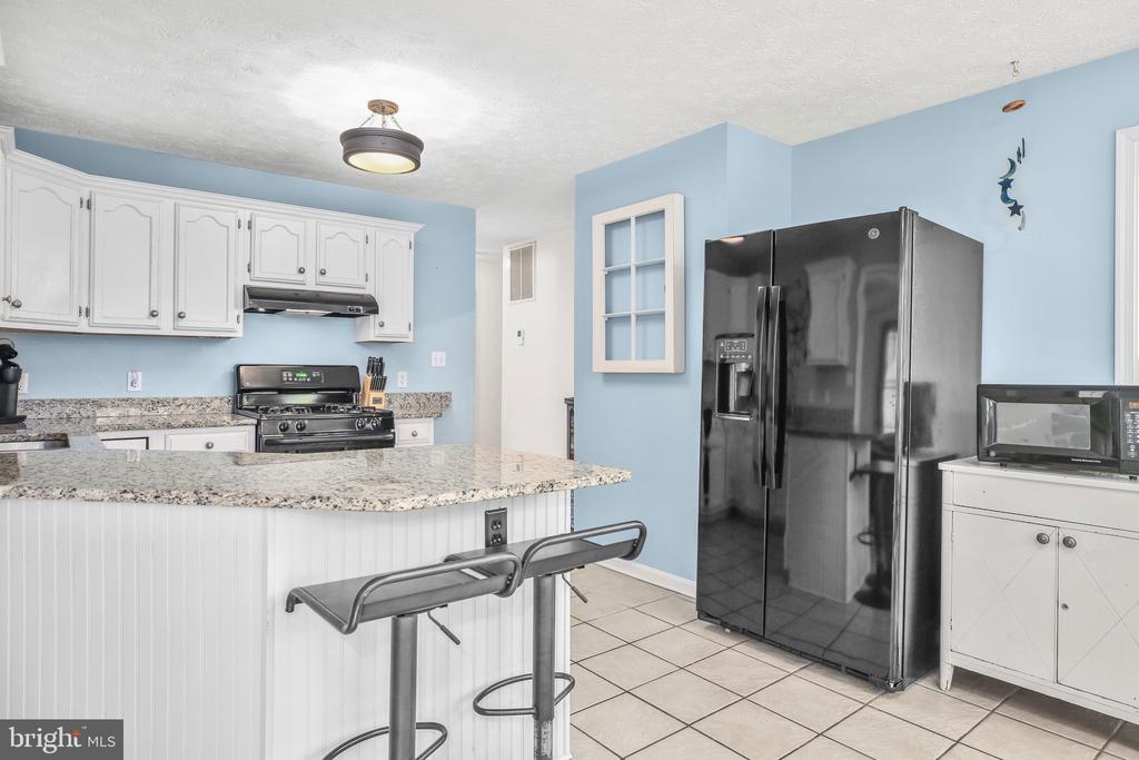 9711 Gunston Hall Rd