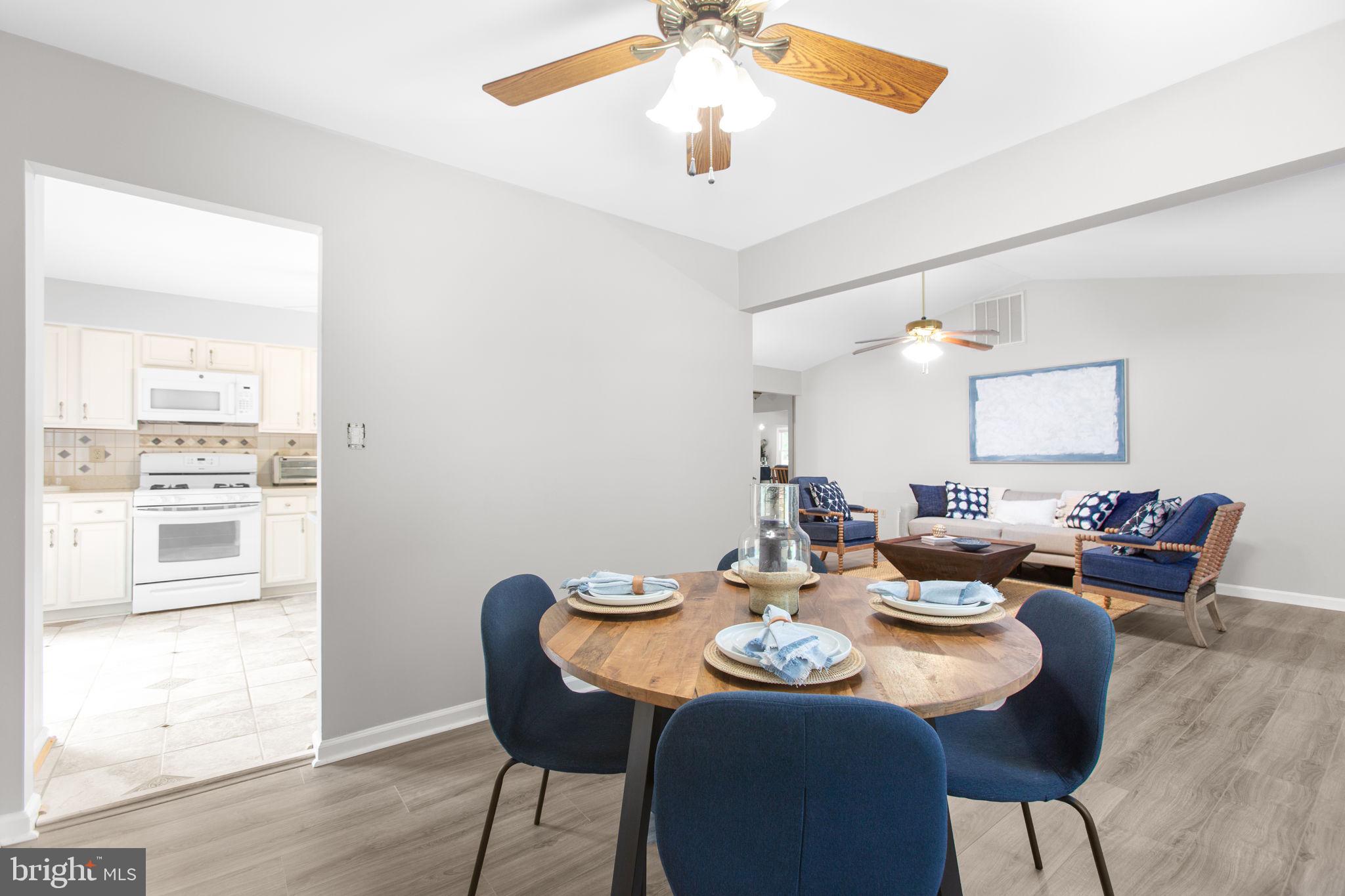 11923 GARDENIA DRIVE