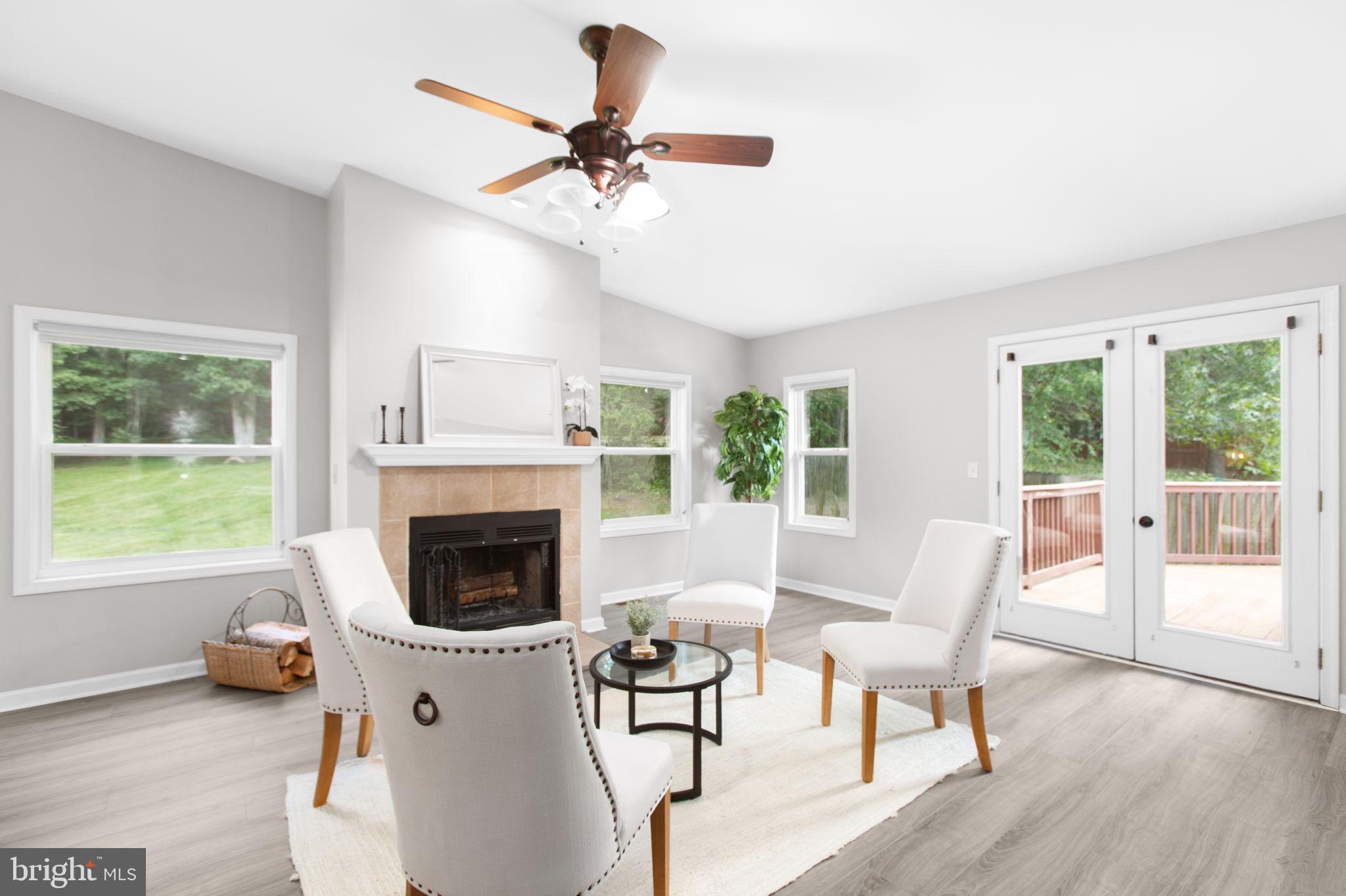 11923 GARDENIA DRIVE