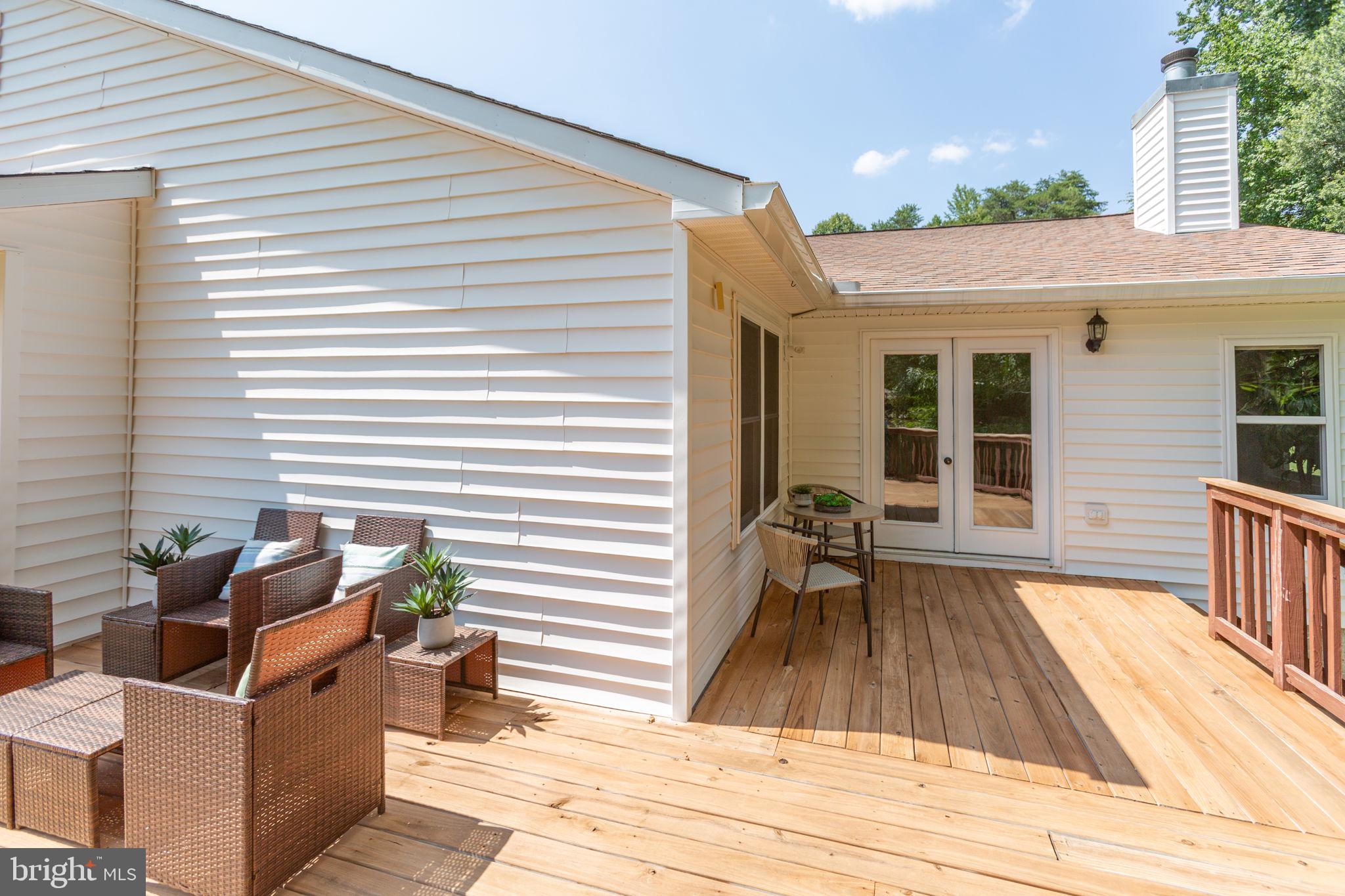 11923 GARDENIA DRIVE