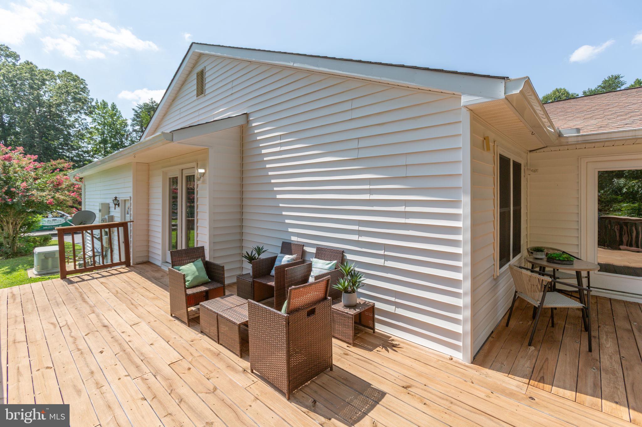 11923 GARDENIA DRIVE