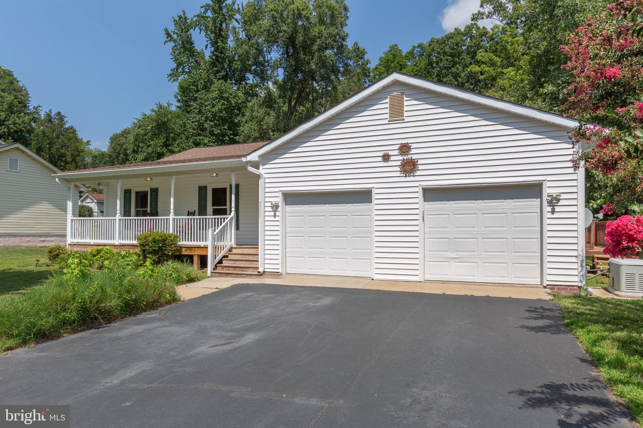 11923 GARDENIA DRIVE