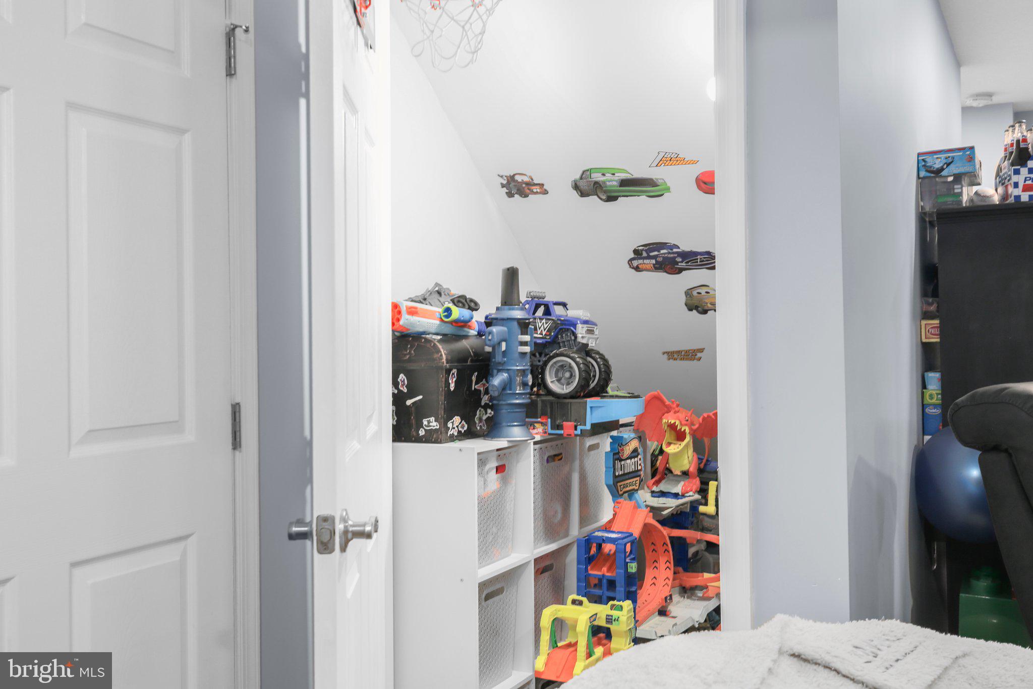 9326 BIRCH CLIFF DRIVE