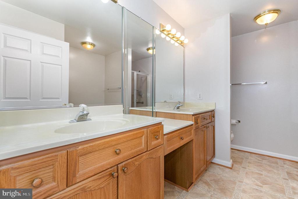 11333 SAVANNAH DRIVE