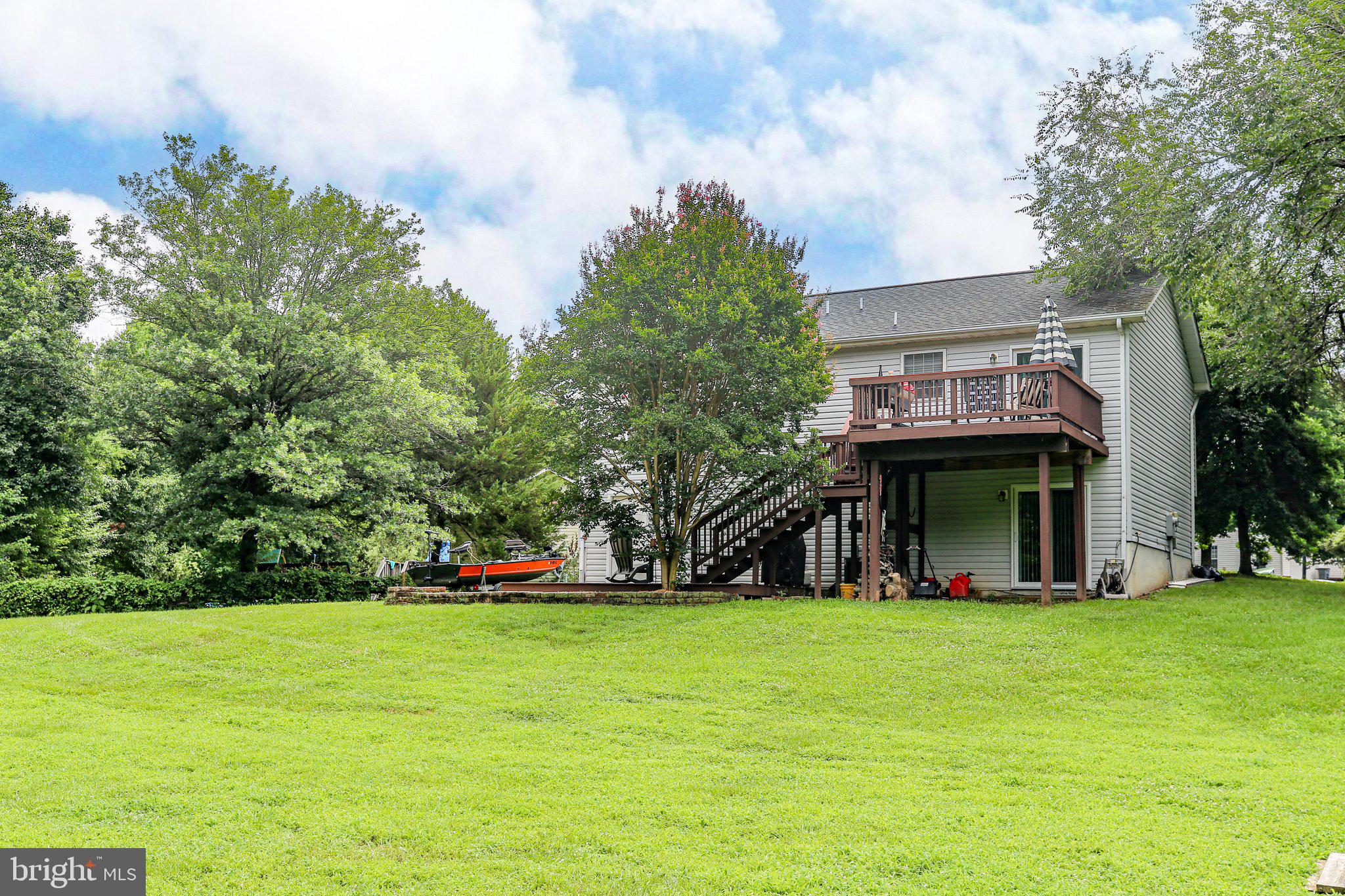 10708 LIVE OAK COURT