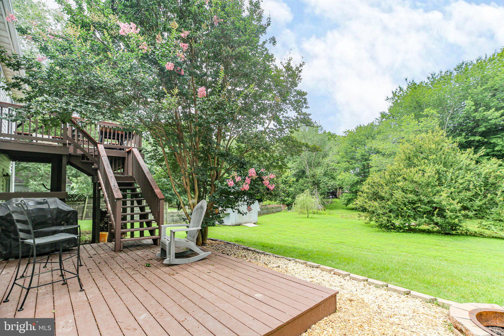 10708 LIVE OAK COURT