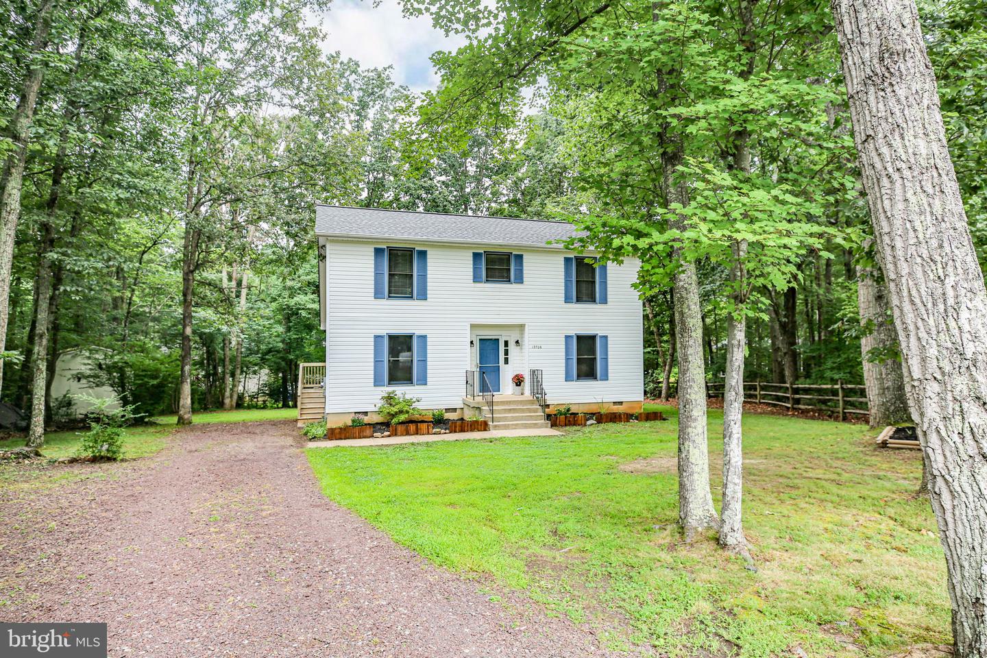 13706 Flank March Ln