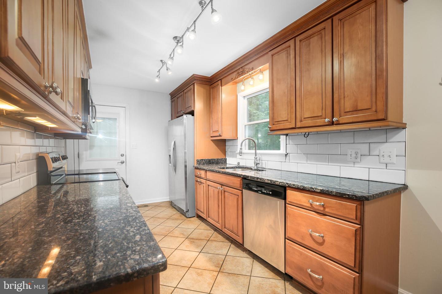 13706 Flank March Ln