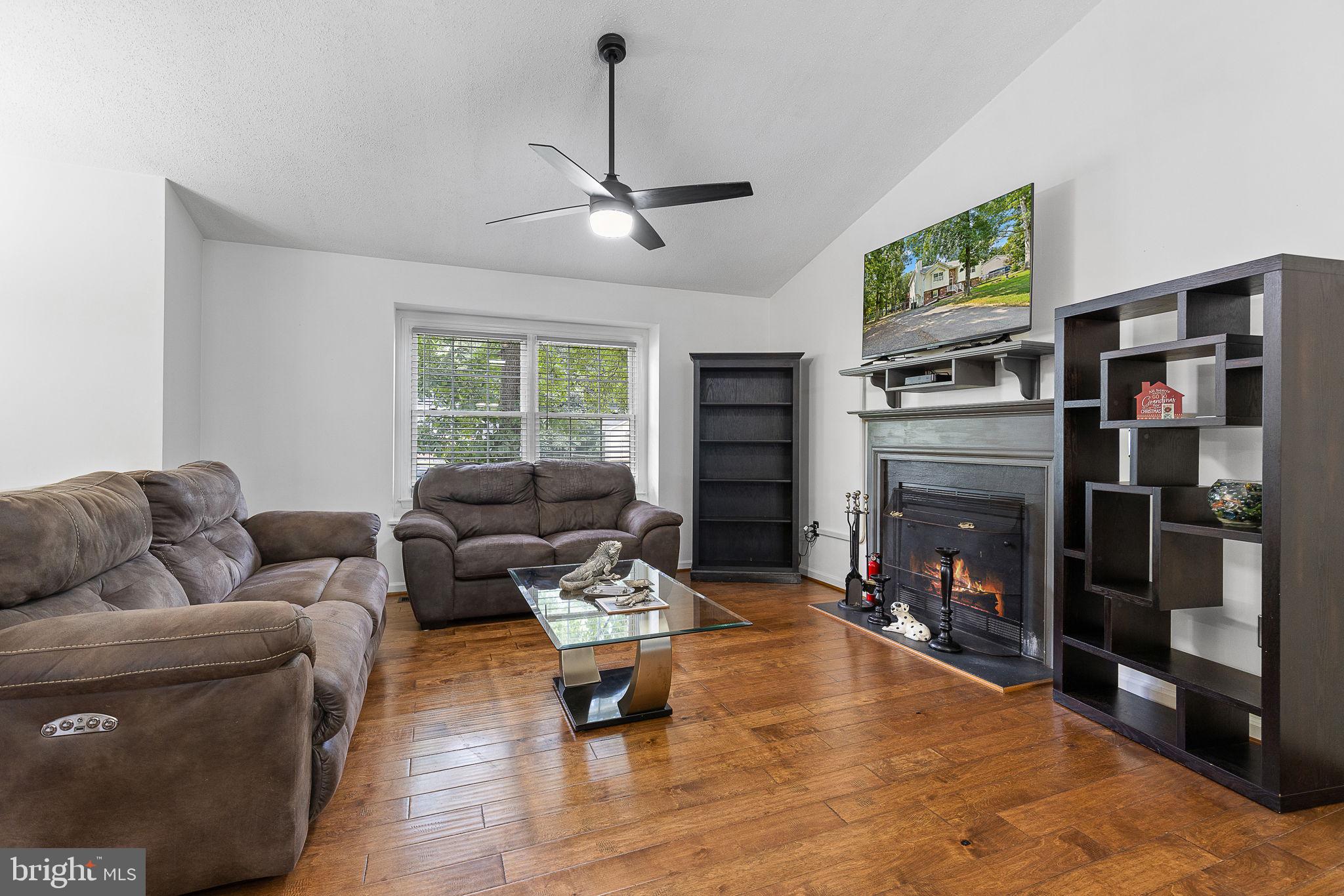 10417 FOREST HILL COURT