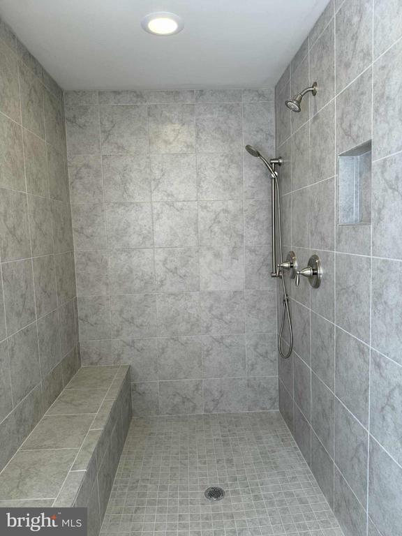 12107 ANDORA DRIVE