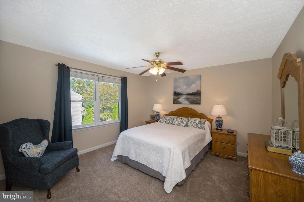 7500 HARVEST LANE