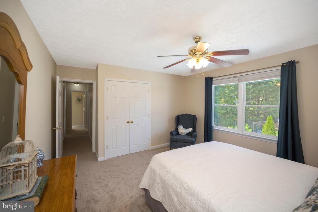 7500 HARVEST LANE
