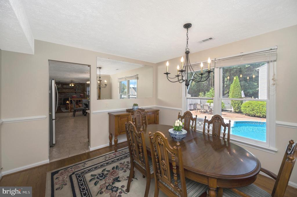 7500 HARVEST LANE