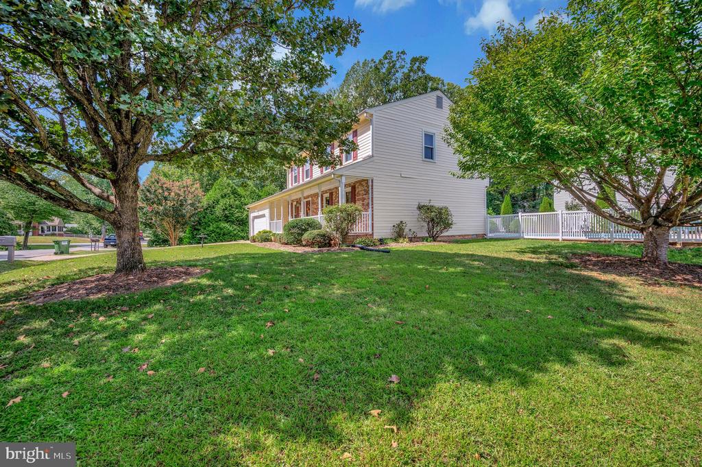 7500 HARVEST LANE