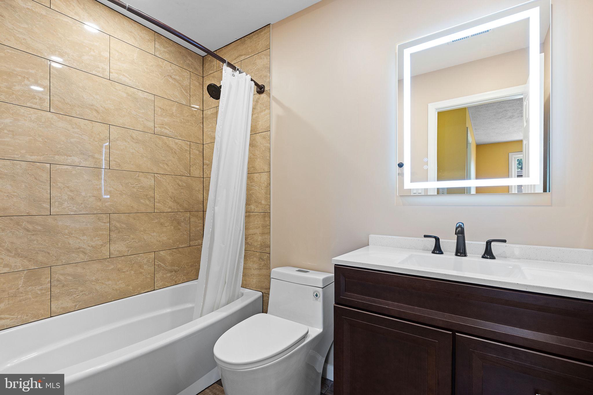 2703 SCHUMANN STREET